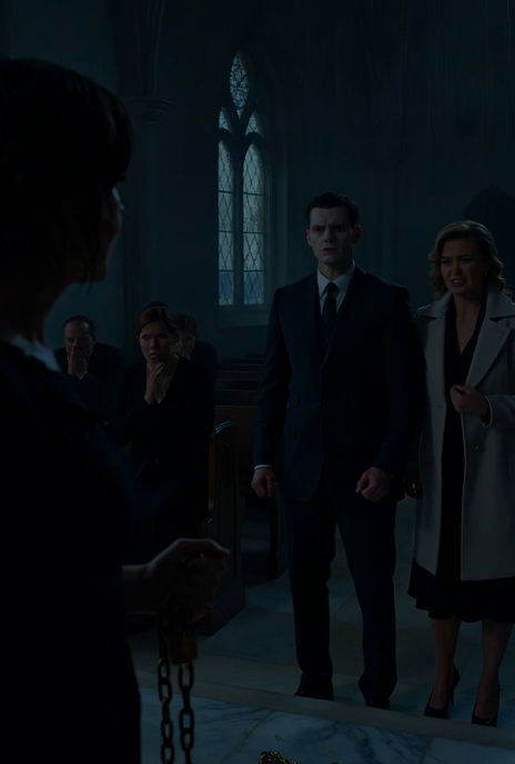 She Walked Into Her Own Funeral Carrying The Chain